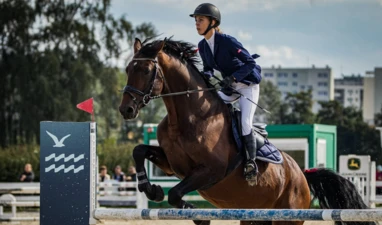 pexels-asemirski-13814185